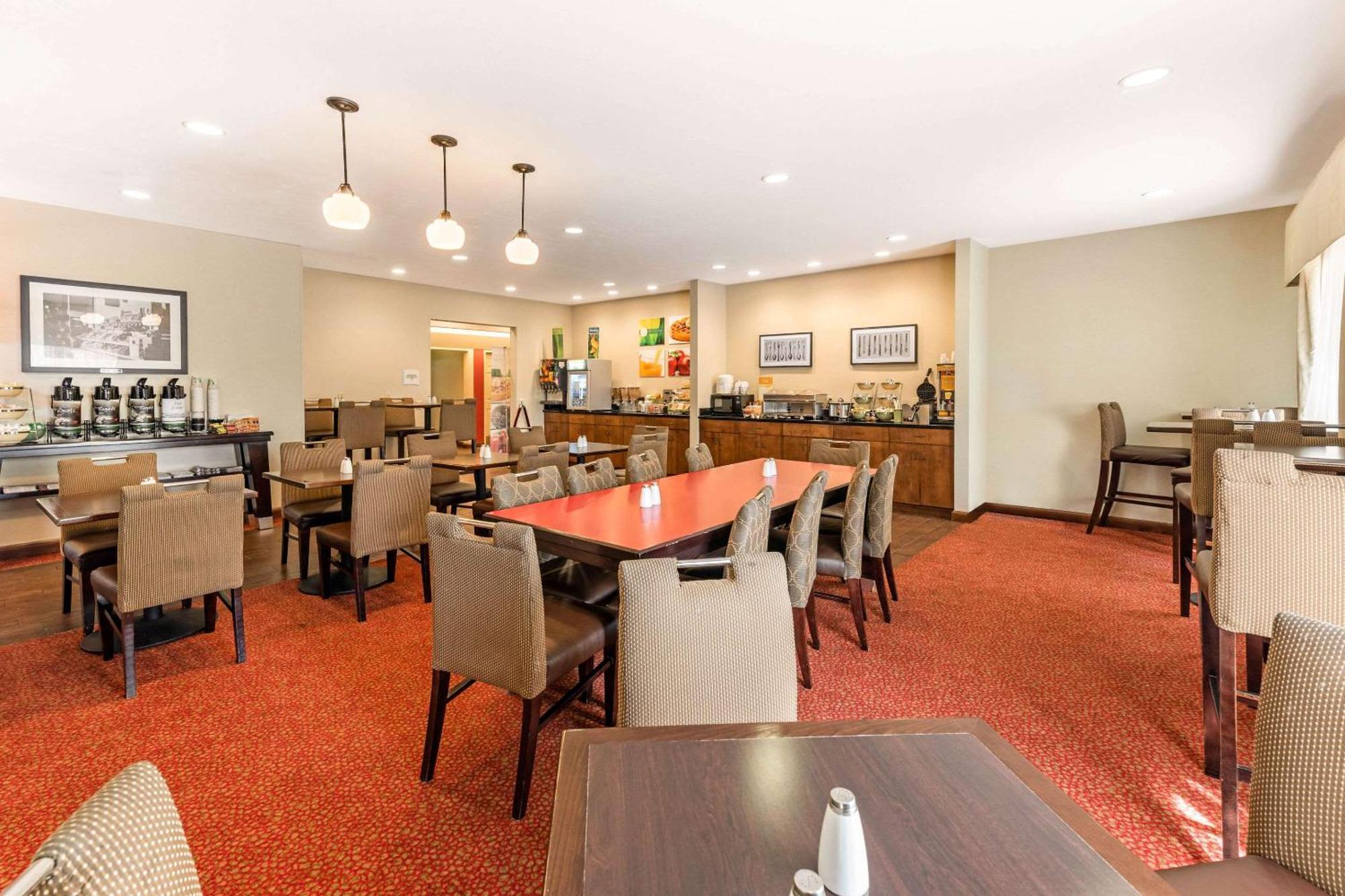 Quality Inn & Suites University Fort Collins Exterior foto