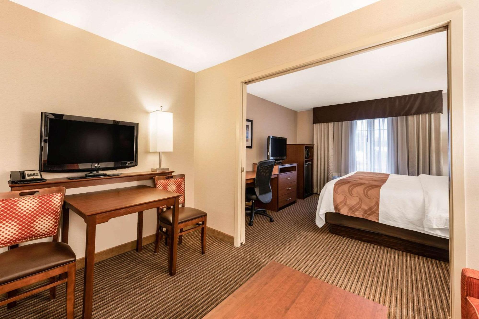 Quality Inn & Suites University Fort Collins Exterior foto